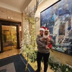 Meet your Posher, Holly